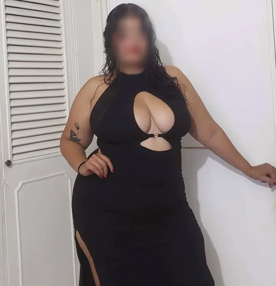 Elif, 22