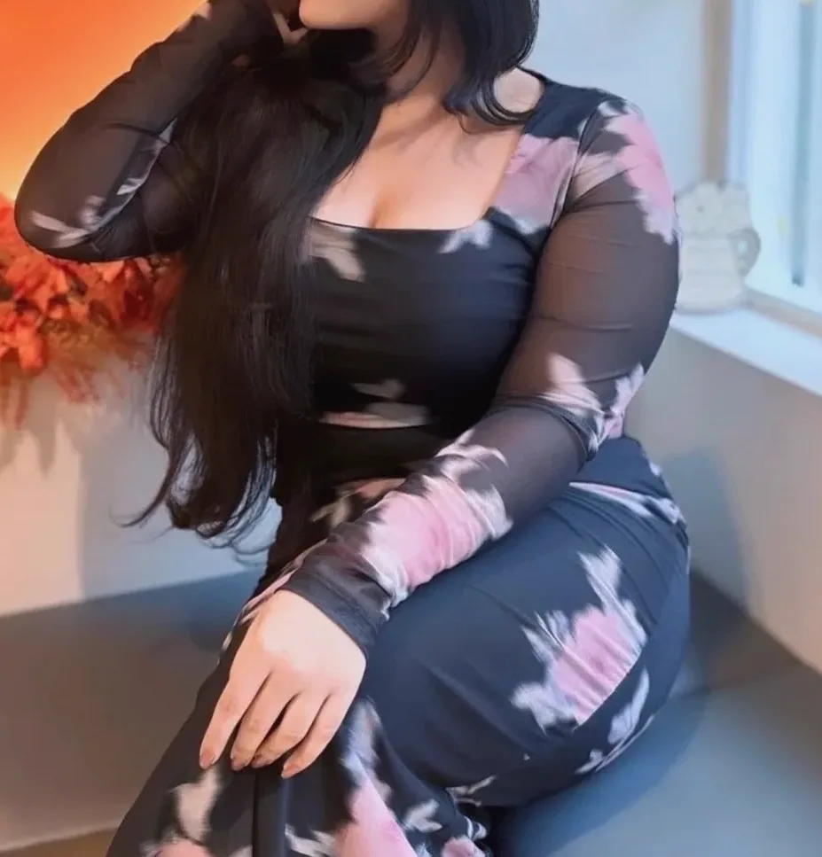 Sina, 30