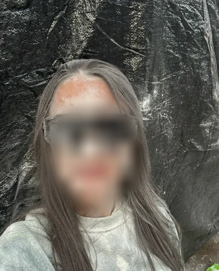 Yvonne, 23
